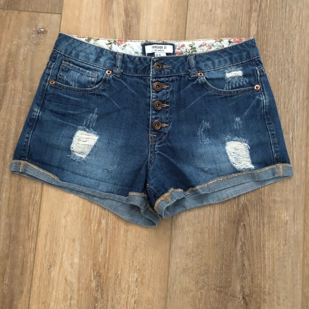 Forever 21 Women’s Distressed Shorts Size 26 Lightweight Button Fly Summer Y2K